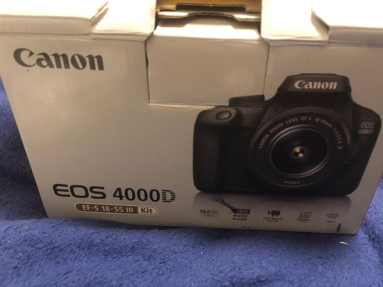 Купити Canon EOS 4000D Kit (18-55mm) (3011C004) Б/У