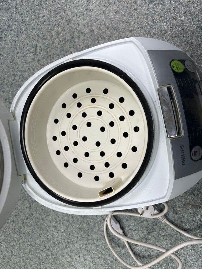 Дешиво Philips hd3136 с ломбарда