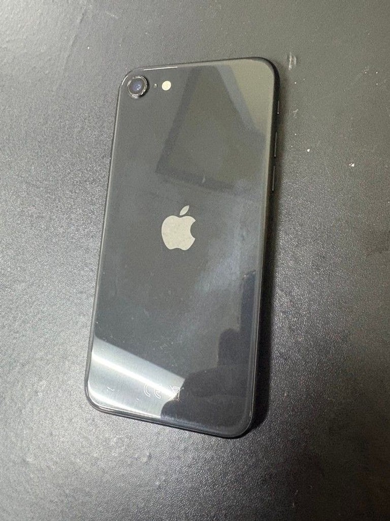 Оголошення Apple iPhone SE 2020 64GB Black Slim Box (MHGP3) Б/У