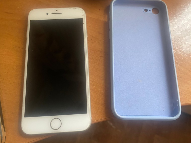 Купити Apple iphone 8 128gb Б/У