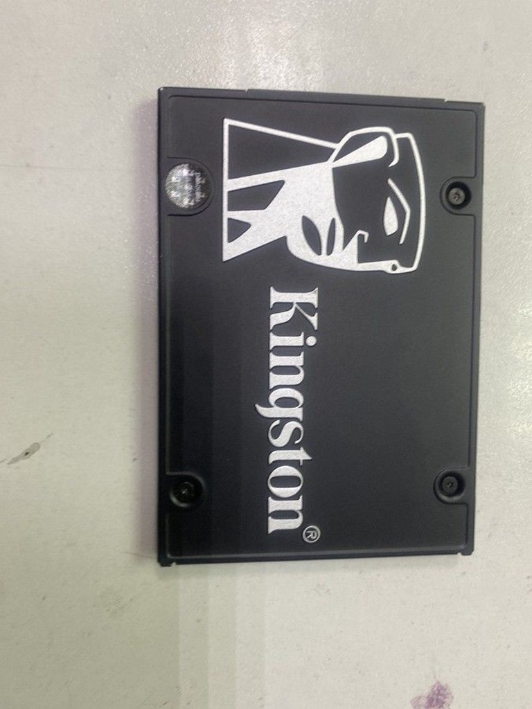 Купить Kingston kc600 256 gb Б/У