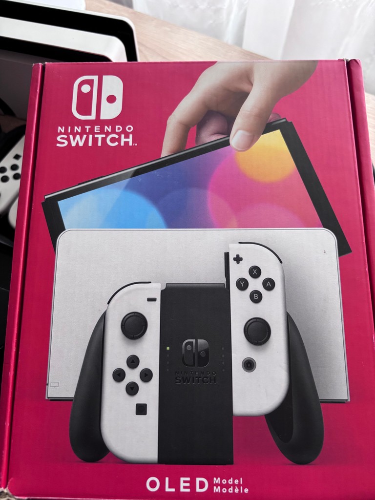 Nintendo Switch OLED with White Joy-Con (045496453435) Код:null. Зображення 6