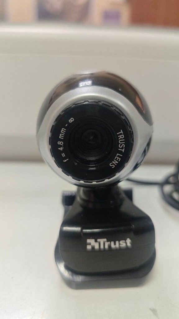 Дешево Trust exis webcam 17003 з ломбарду