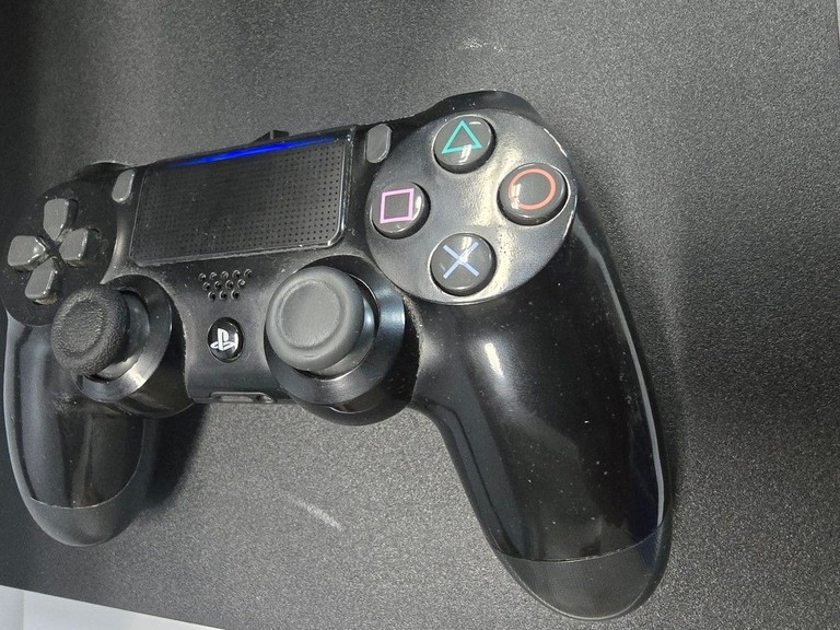 Дешево Sony playstation 4 slim 500gb з ломбарду