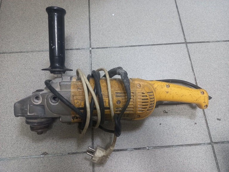 Купити Dewalt d28401 Б/У