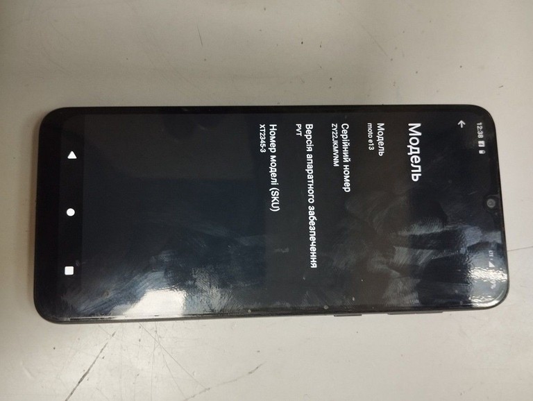 Оголошення Motorola moto e13 8/128gb xt2345-3 Б/У