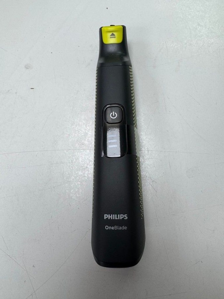 Дешево Philips OneBlade Pro QP6506/15 з ломбарду