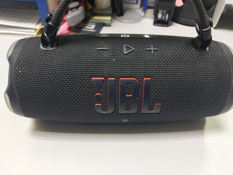Оголошення JBL Charge 6 Black Б/У