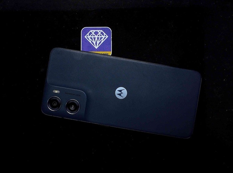 Купить Motorola moto g06 4g 4/64gb tendril Б/У