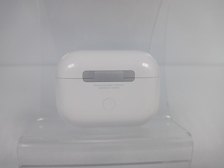 Дешево Apple airpods pro 2nd generation with magsafe charging case usb-c з ломбарду