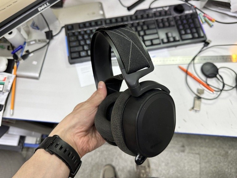 Оголошення Steelseries arctis nova 7 wireless gen 2 Б/У