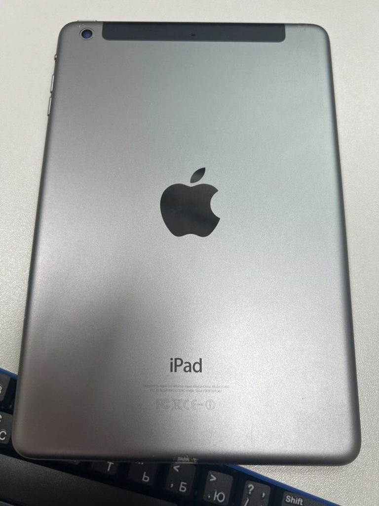 Дешево Apple ipad mini 2 wifi 16gb 3g з ломбарду