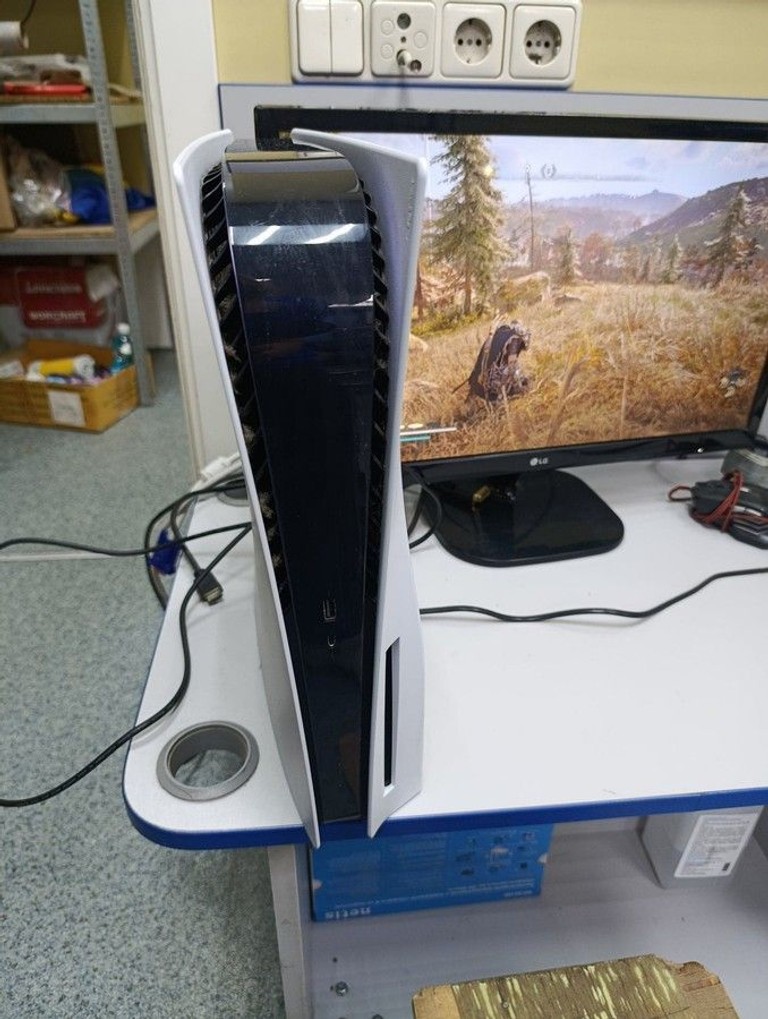 Купити Sony PlayStation 5 825GB Б/У