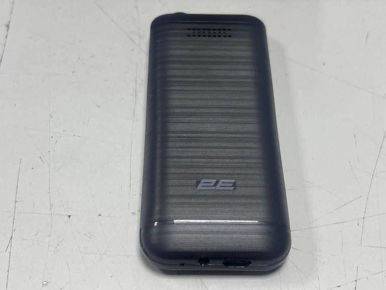 Дешиво 2e S180 2024 DualSim Black с ломбарда