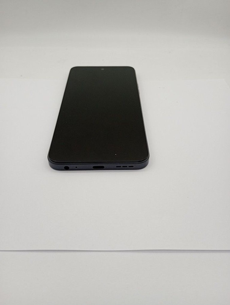Дешиво Tecno spark 40 pro+ 8/256gb с ломбарда