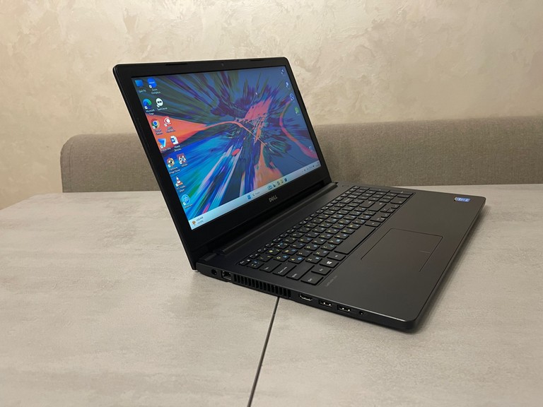 Дешиво Dell Latitude 3560, 15.6" с ломбарда
