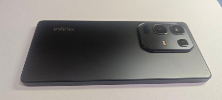 Infinix Note 50 8/256GB Burgundy Red (4894947066405) Код:01-201147219. Зображення 9