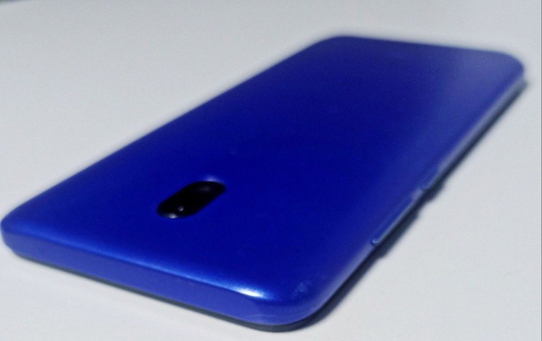 Купить Xiaomi Redmi 8 4/64GB Blue Б/У