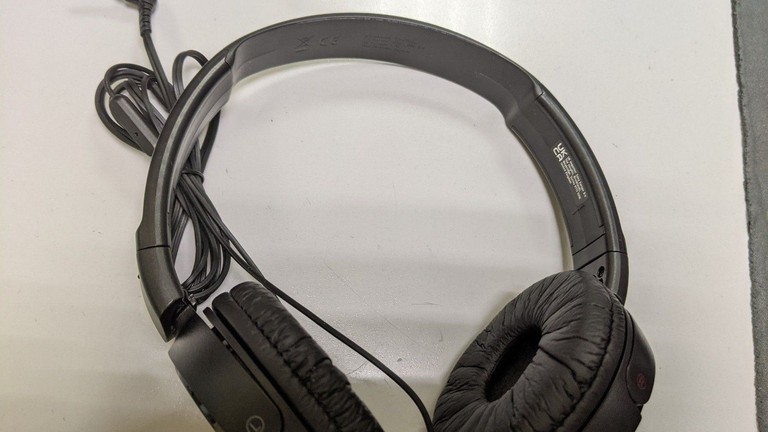 Купить Sony mdr-zx110ap Б/У