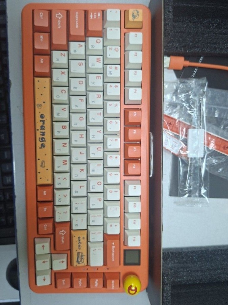 Купити Ajazz ak820 max avocado switch Б/У