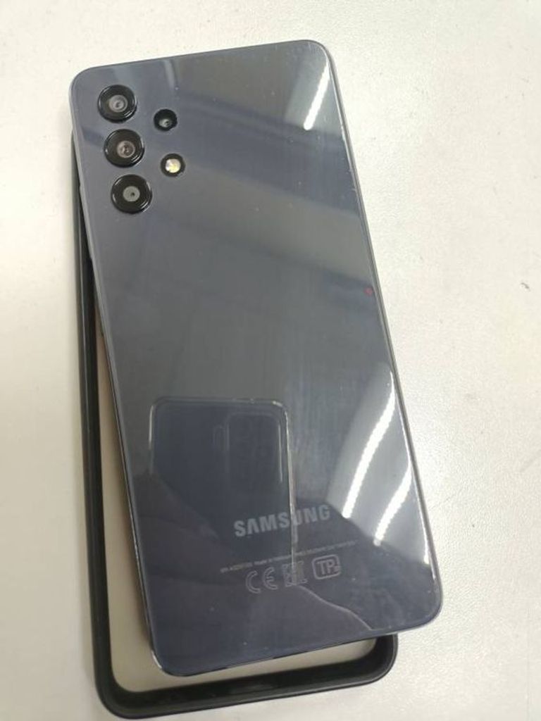 Оголошення Samsung a325f galaxy a32 4/128gb Б/У