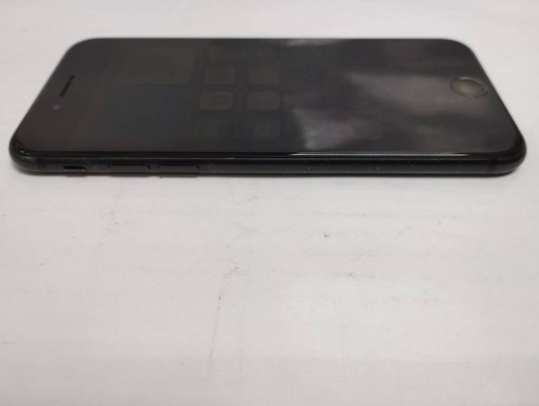 Apple iphone 7 32gb Код:01-19063405. Изображение 6