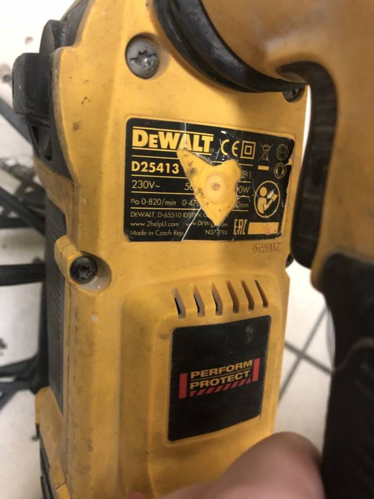 Дешево Dewalt d25413 k з ломбарду