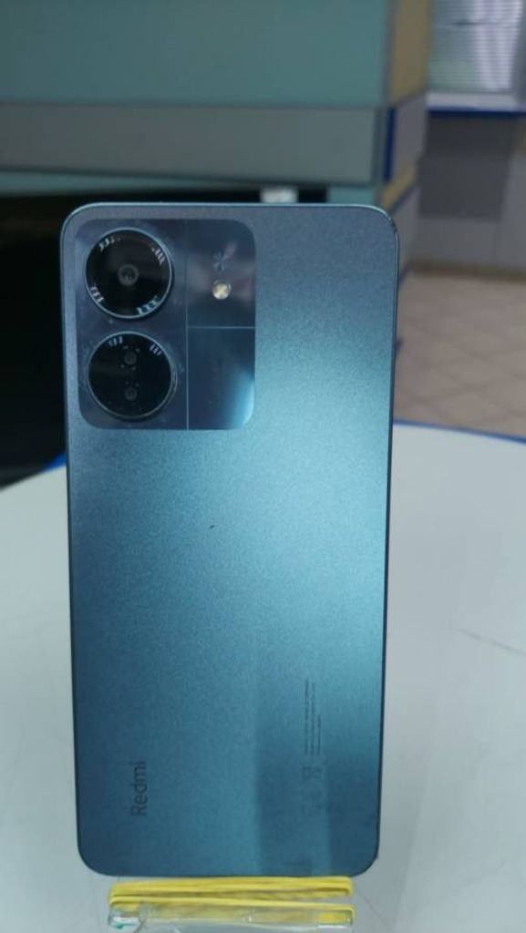 Дешево Xiaomi redmi 13c 8/256gb з ломбарду