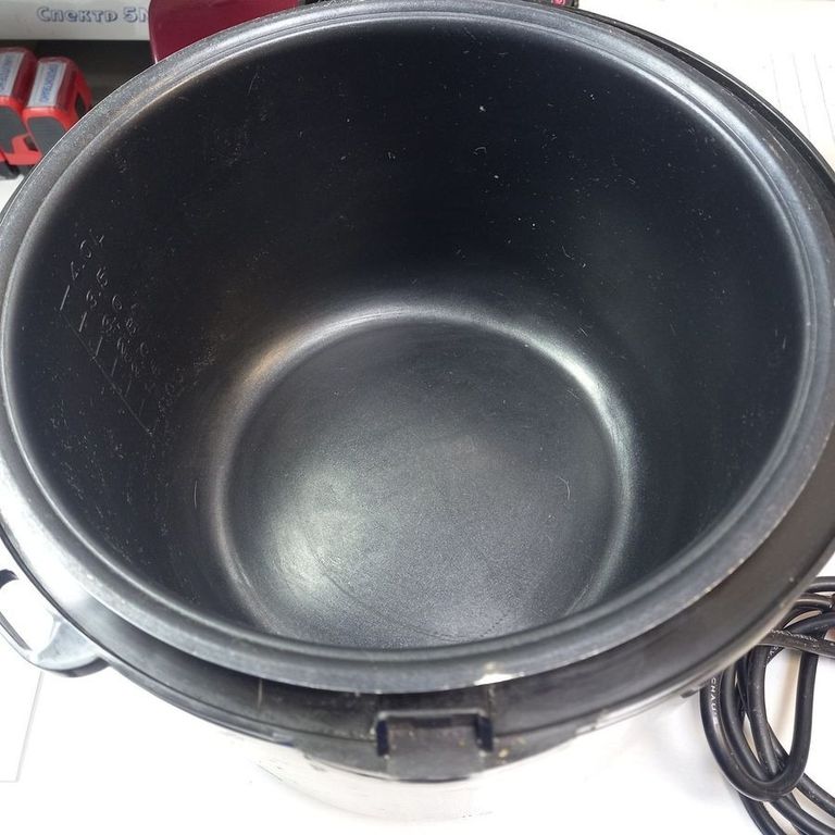 Дешиво Redmond rmc-m22 с ломбарда