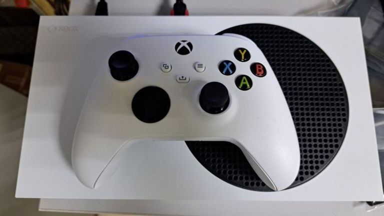 Microsoft xbox series s 512gb Код:01-200508642. Изображение 8