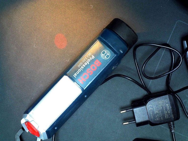 Купить Bosch gli 12v-300 professional Б/У