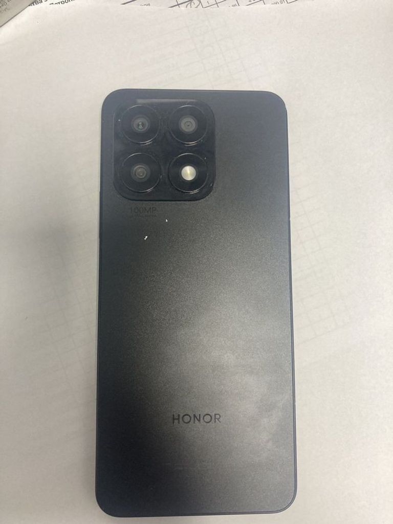 Дешиво Honor x8a 6/128gb с ломбарда