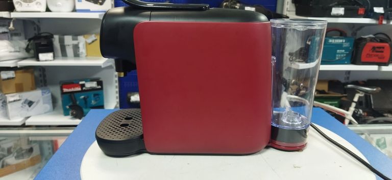 Дешево Philips L'OR BARISTA Sublime LM9012/60 з ломбарду