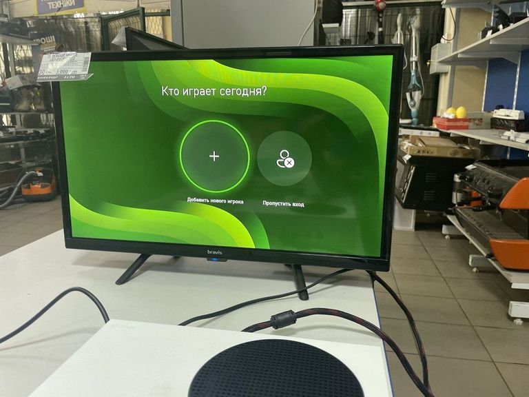 Купить Microsoft Xbox Series S 512GB (889842651386) Б/У