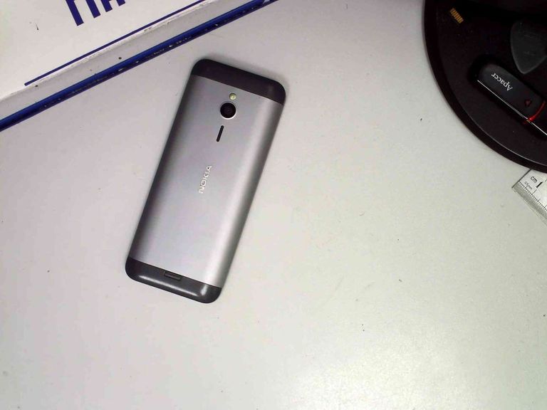 Дешево Nokia 230 dual sim з ломбарду