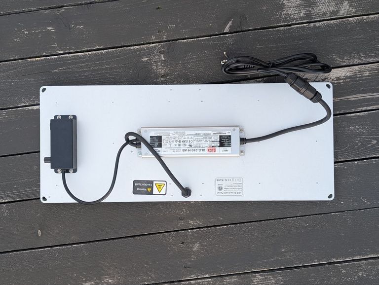 Дешево для вирощування рослин GH-2000 з діодами Samsung LM301B, драйвером MeanWell, з регульованим освітленням з ломбарду