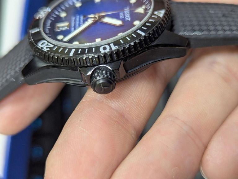 Дешево Tissot t 120807 a з ломбарду