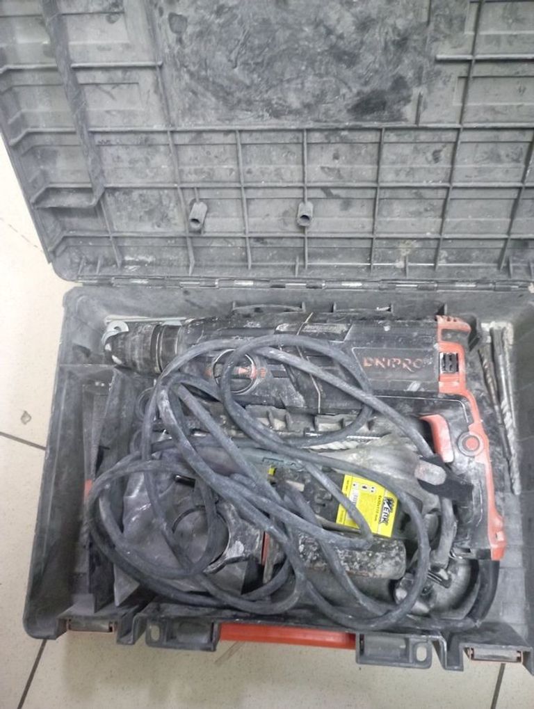 Дешево Dnipro-m RH-100 (49127000) з ломбарду