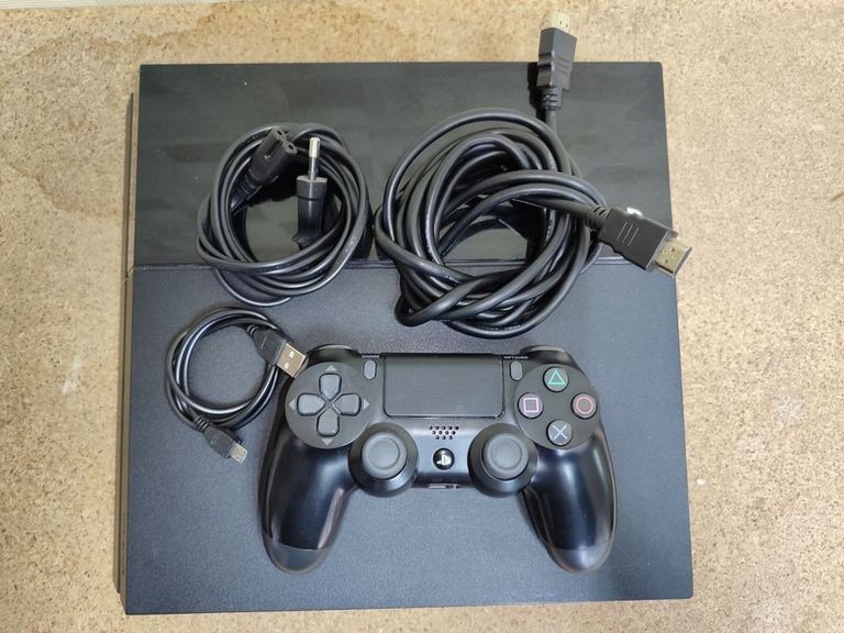 Объявление Sony playstation 4 500gb Б/У