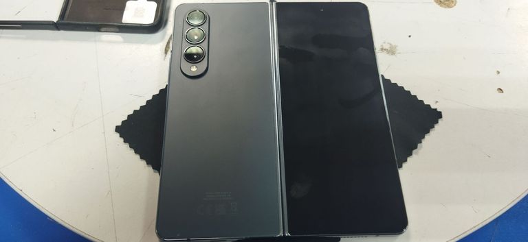 Samsung galaxy fold4 12/512gb Код:01-200748759. Зображення 7