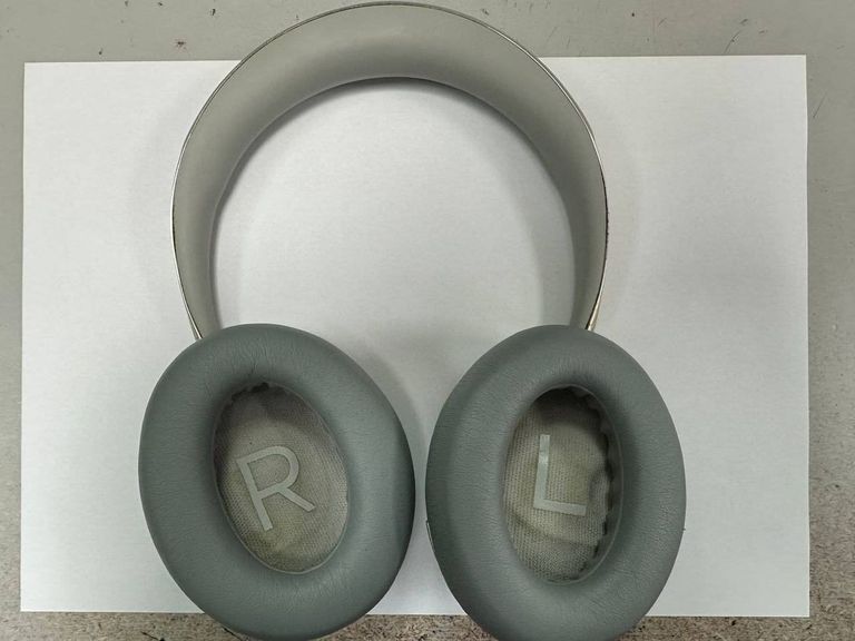 Объявление Bose noise cancelling headphones 700 Б/У