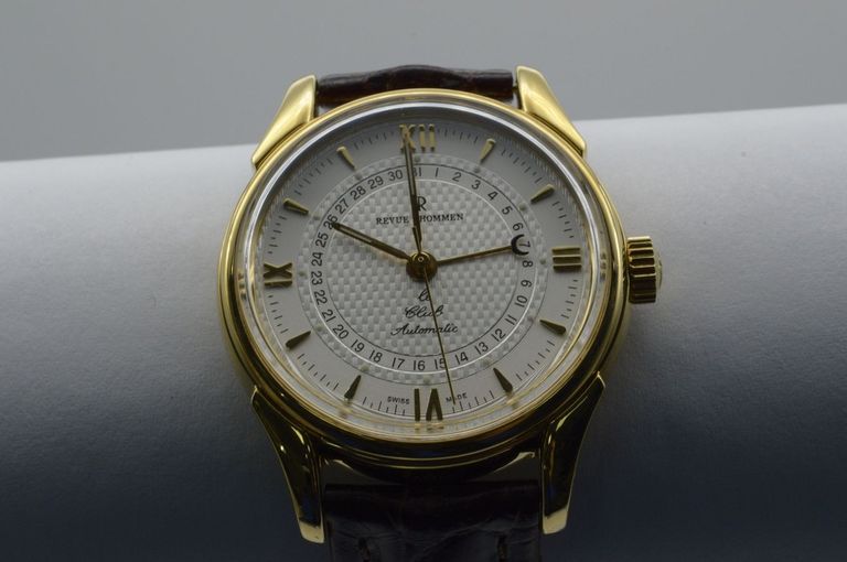 Дешево Revue Thommen 10010.2512 з ломбарду