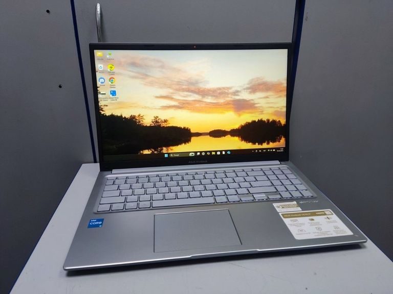 Купить Asus 15/core i3-1315u ddr5/16gb ddr5/hdd *відсутній/ssd 512 gb/*інтегрована Б/У