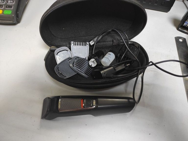 Дешево Philips MG3720/15 з ломбарду