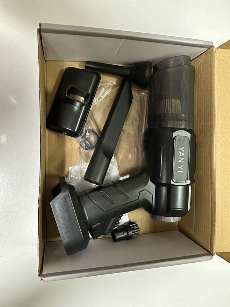 Оголошення Yan Yi без моделі Б/У