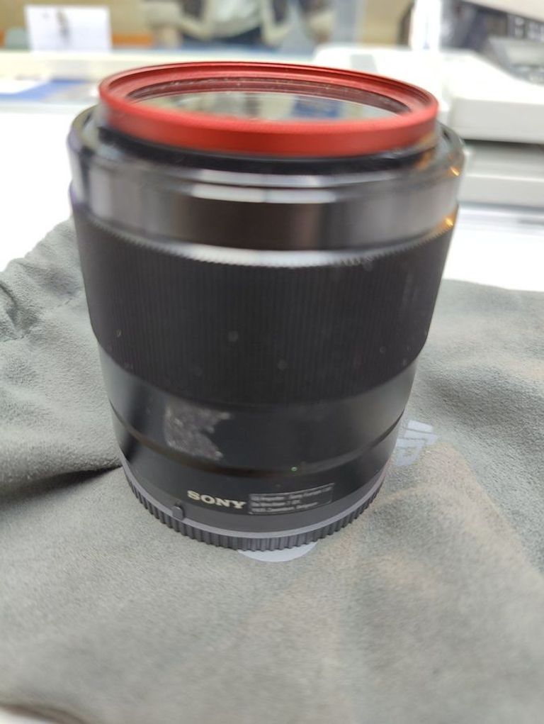 Купить Sony SEL28F20 28mm f/2,0 Б/У