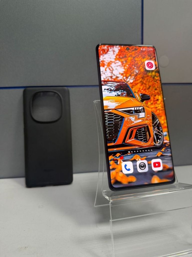 Купити Xiaomi Redmi Note 14 Pro 8/256GB Midnight Black Б/У