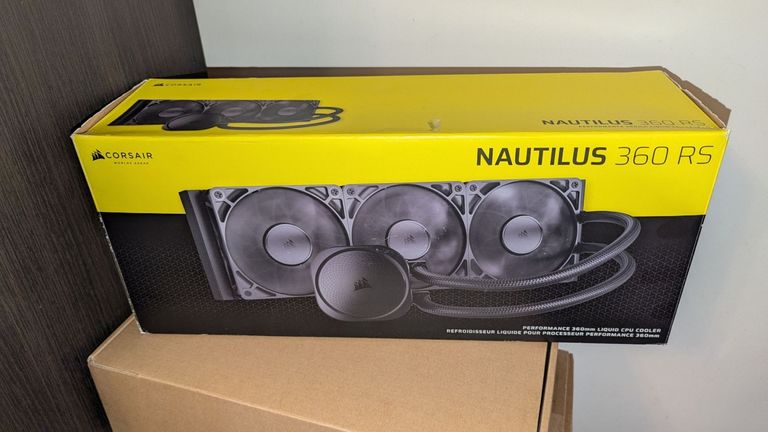 Купить CORSAIR NAUTILUS 360 RS Б/У