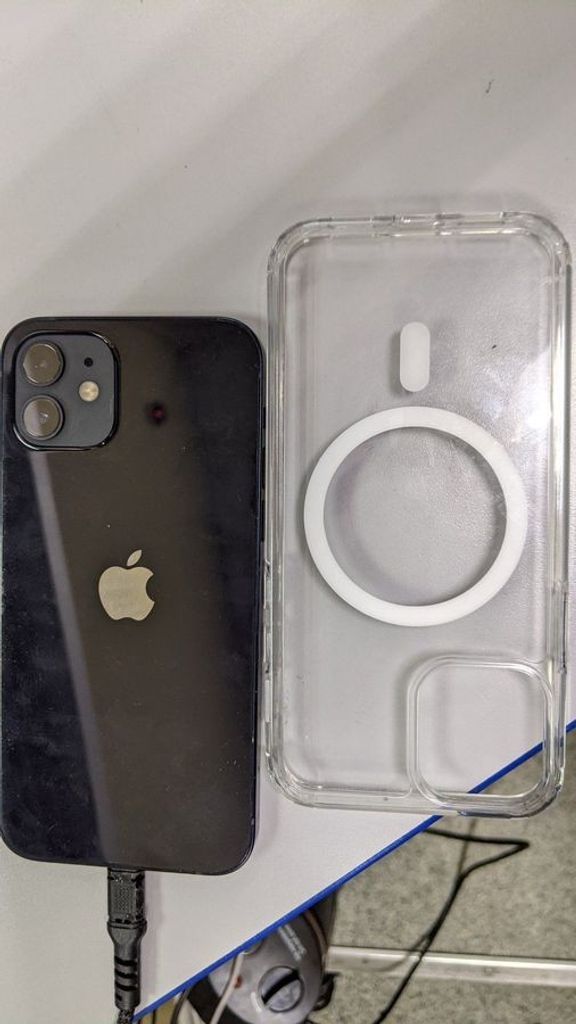 Купить Apple iPhone 12 64GB Black (MGJ53/MGH63) Б/У