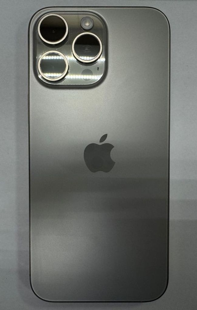 Apple iPhone 16 Pro Max 256GB Black Titanium (MYWV3) Код:01-200800278. Изображение 5